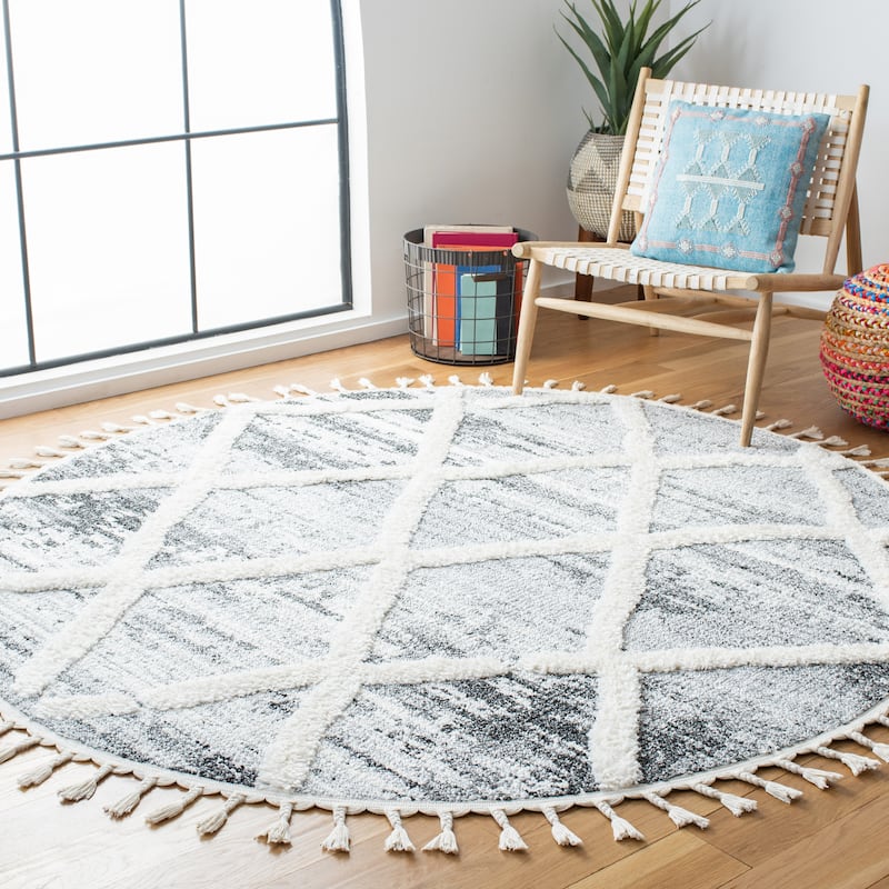 SAFAVIEH Moroccan Tassel Shag Facunda 2-inch Thick Rug