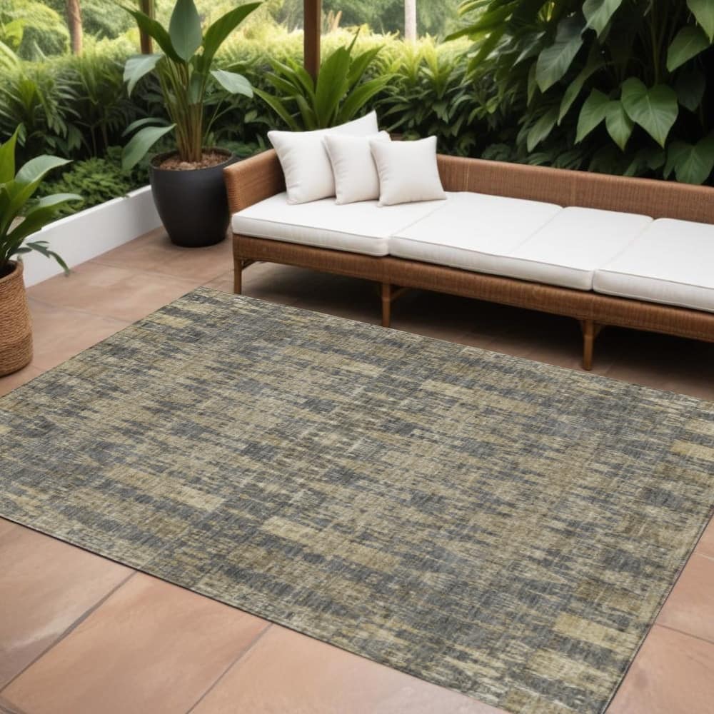 HomeRoots Moroccan Transitional Rectangle Outdoor Rug