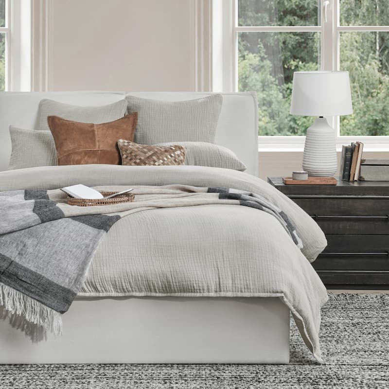 Villa by Classic Home Camille Linen Duvet