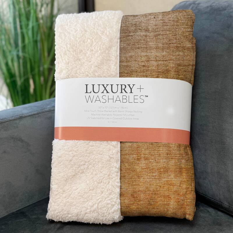 Premium Machine Washable Solid Ombre Sherpa Throw Blanket