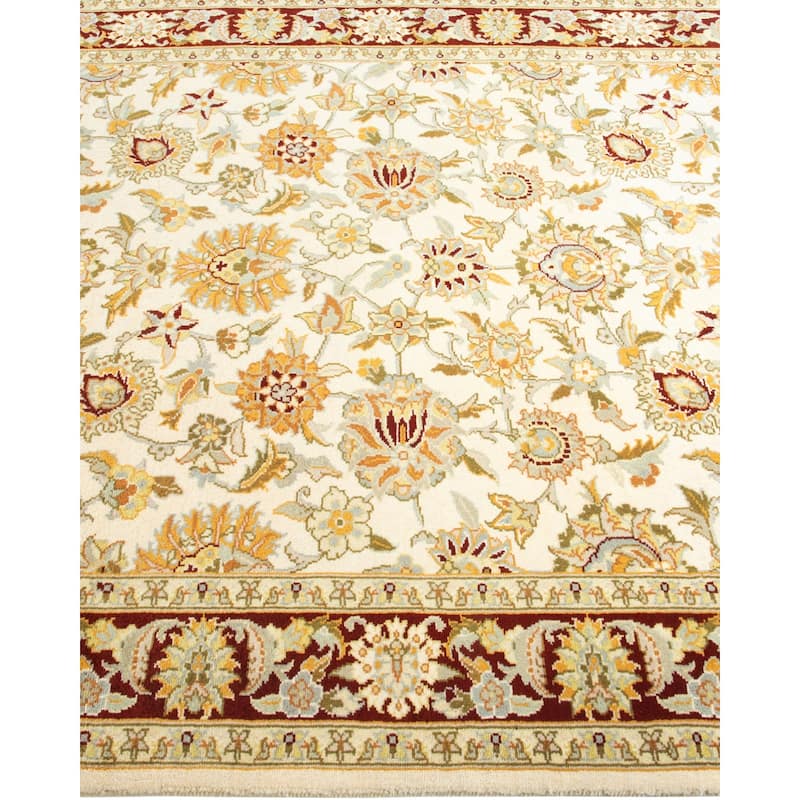 Overton Handknotted Wool Traditional Oriental Ivory Area Rug - 4' x 6'