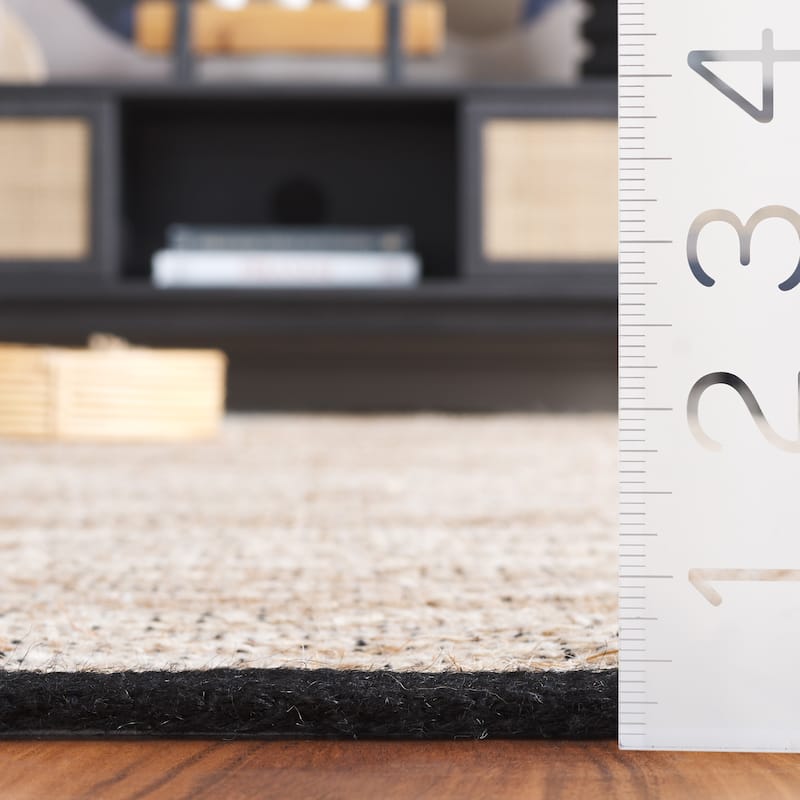 SAFAVIEH Natural Fiber Sylva Casual Jute Rug