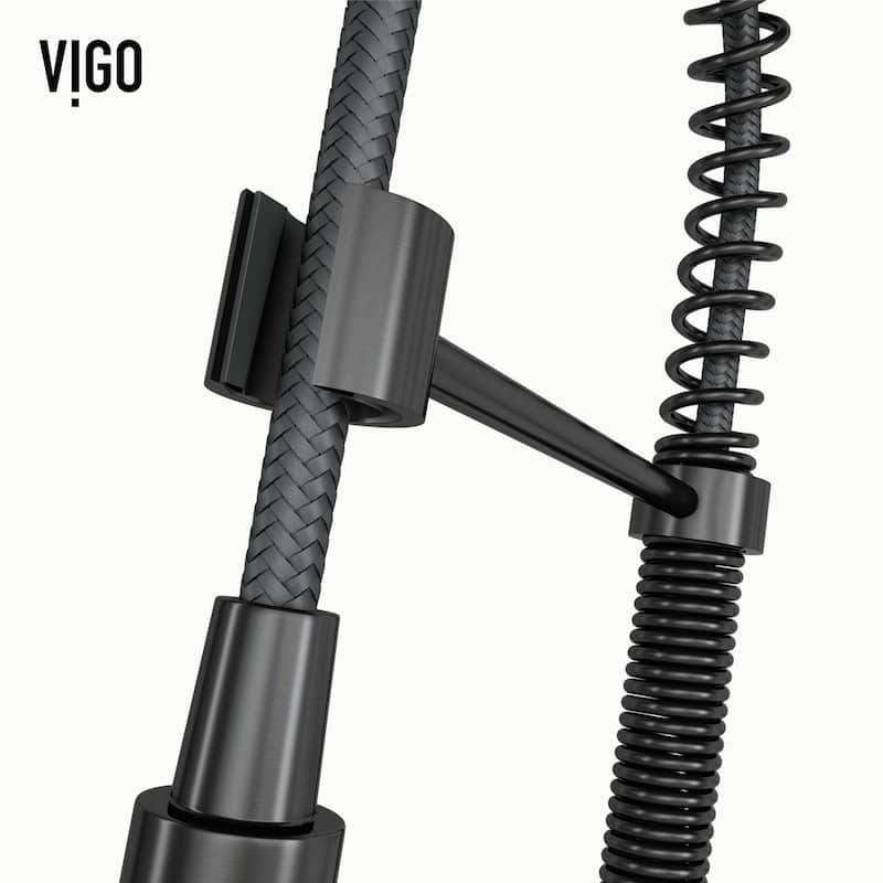 VIGO Edison 19" H Single Handle Pull-Down Sprayer Kitchen Faucet