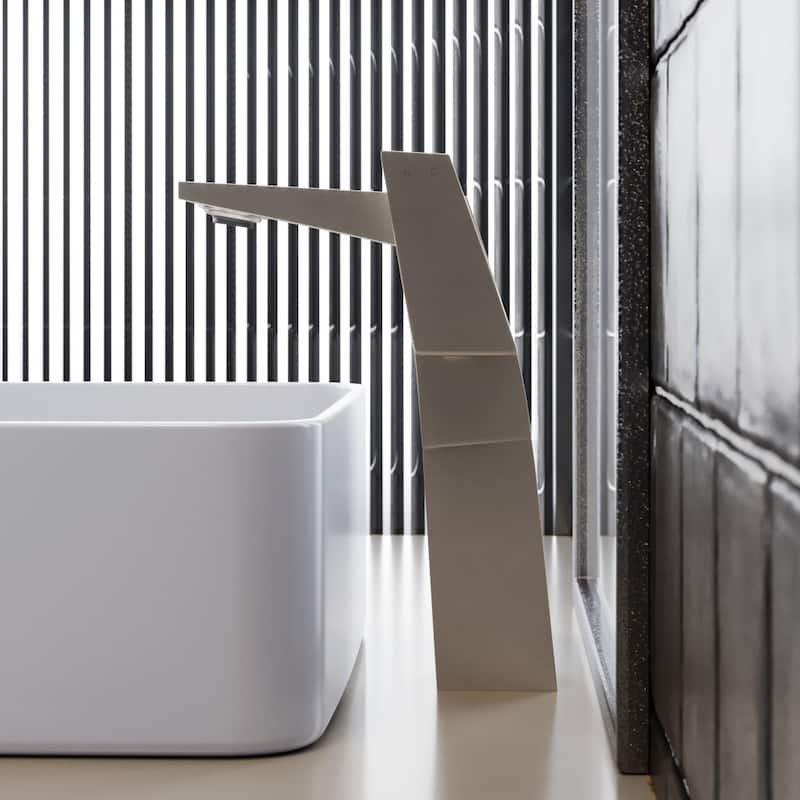 Carré 9 Single Handle Bathroom Faucet