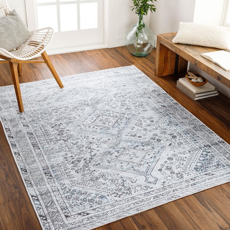 Livabliss Traditional Amelie Medallion Washable Area Rug