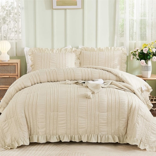 3 Pieces Ruffle Farmhouse Shabby Chic Comforter - Bed Bath  display picture 1
