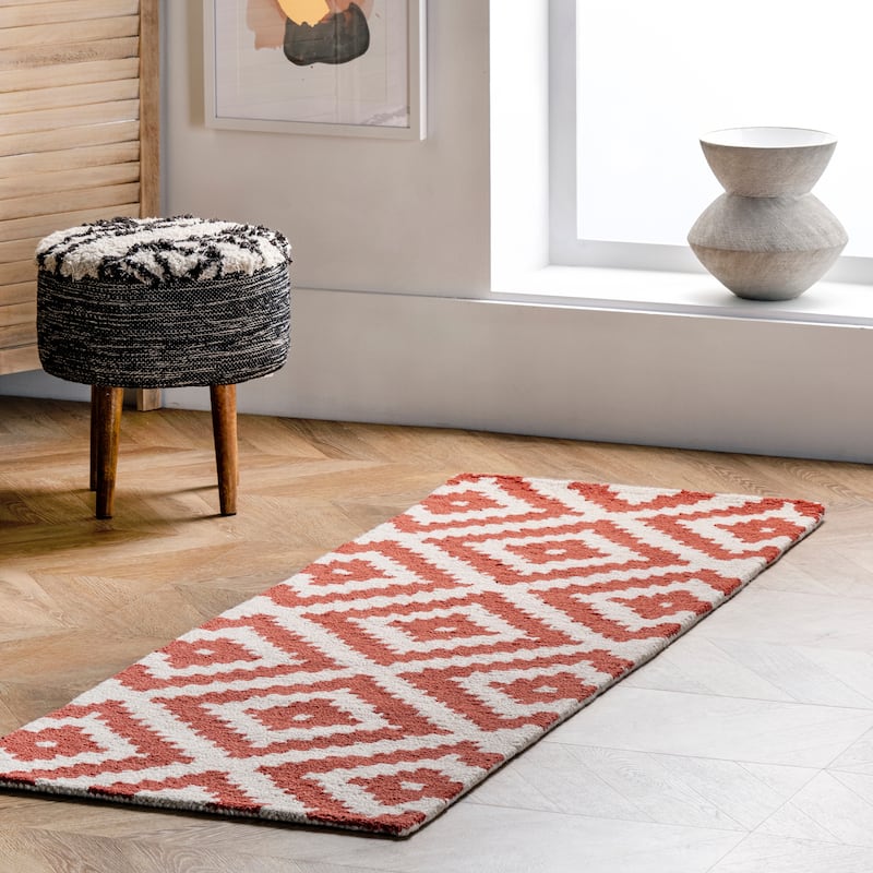 Nuloom Kellee Hand Tufted Geometric Wool Area Rug