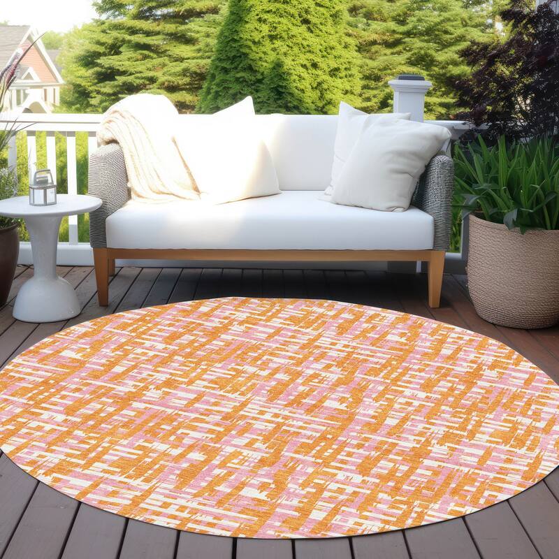 Machine Washable Indoor/ Outdoor Modern Crosshatch Chantille Rug