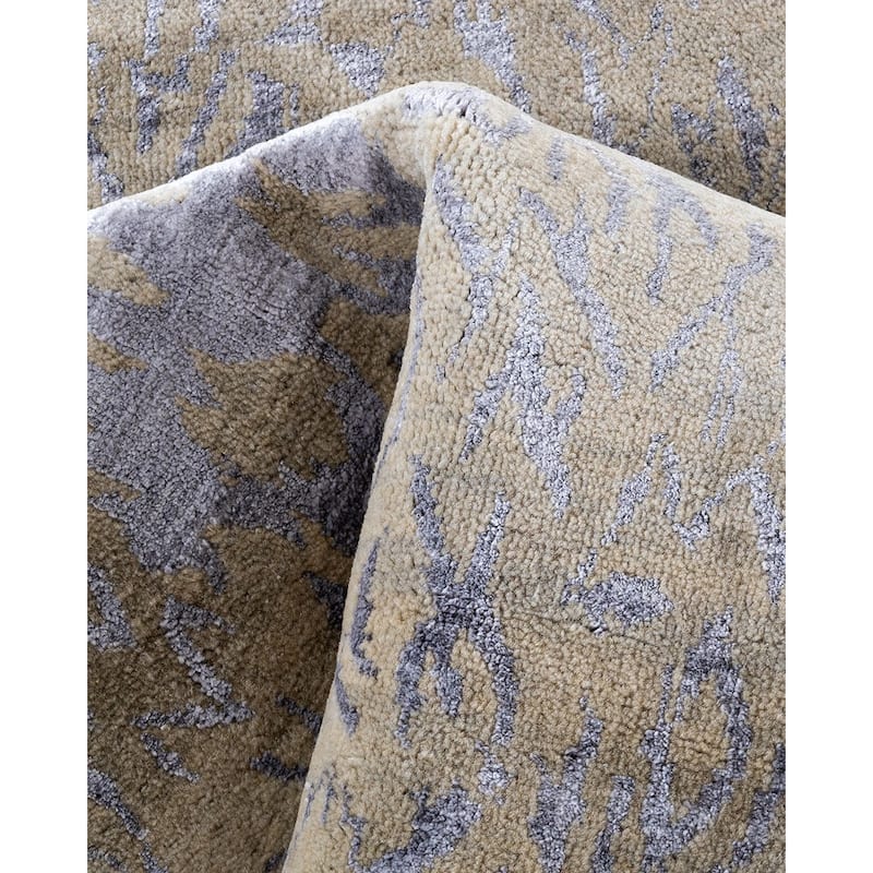 Ikat One-of-a-Kind Hand-Knotted Area Rug, Beige - 7' 10" x 9' 10"