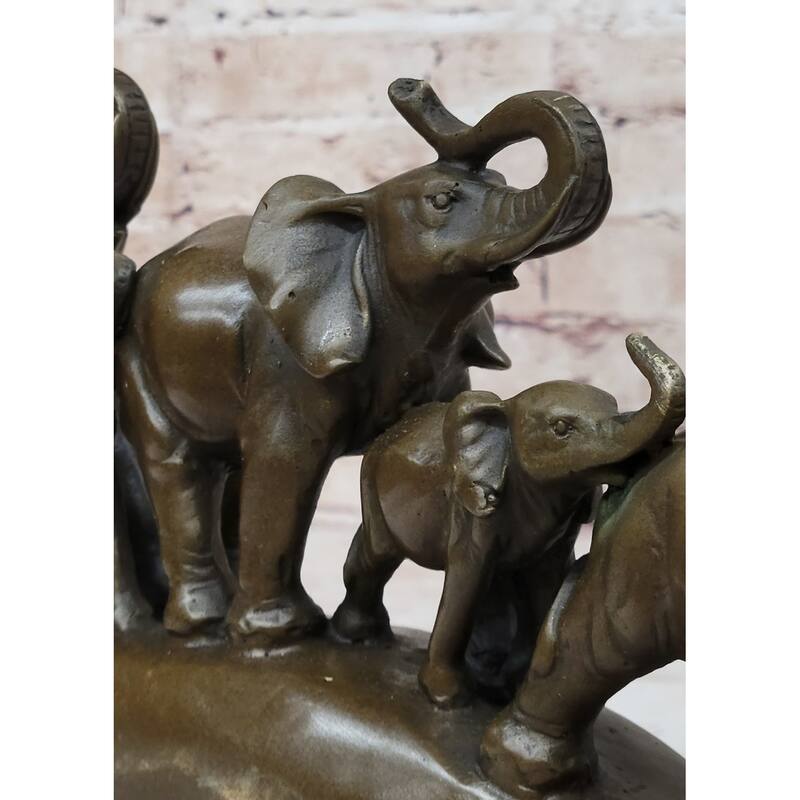 Tibet Royal Family Pure Bronze Hot Cast Fine Lotus Lucky Imitative Elephant Statue Fortune