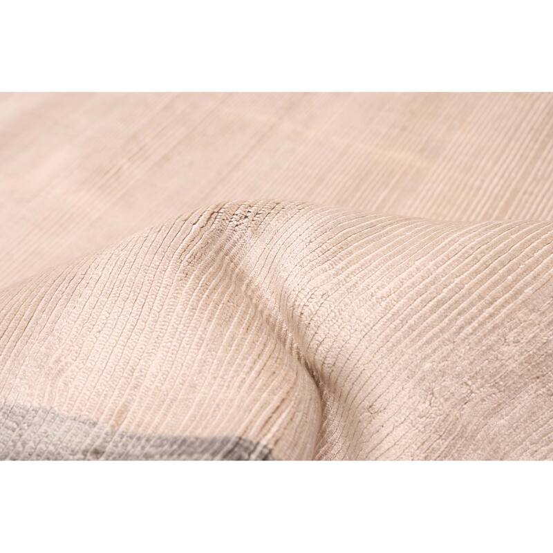 ECARPETGALLERY Hand Loomed Shimmer Beige Viscose Rug - 7'11 x 10'11