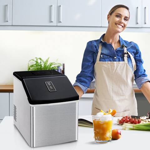 Portable Ice Cube Maker with Scoop and Basket