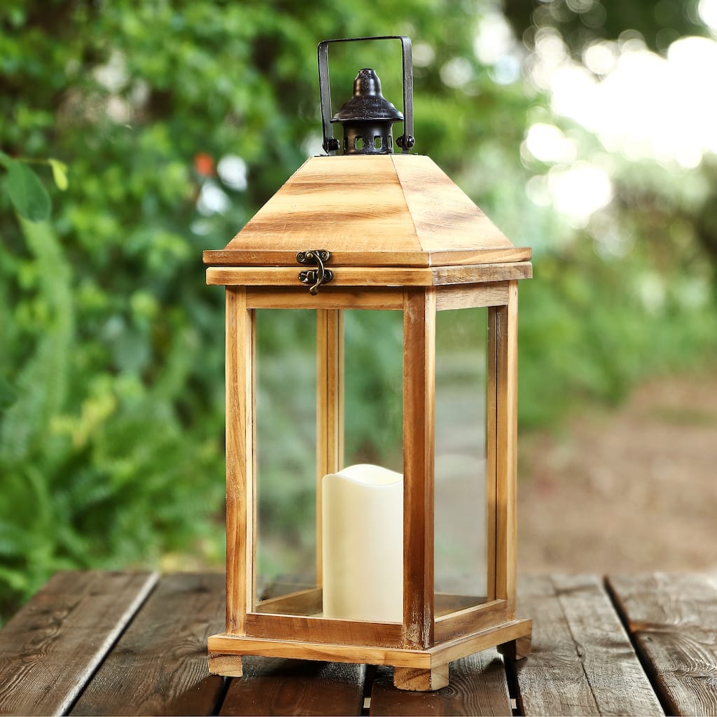 SAFAVIEH Lighting Varhudi Outdoor Lantern - 7" W x 7" D x 18" H - 7Wx7Dx18H