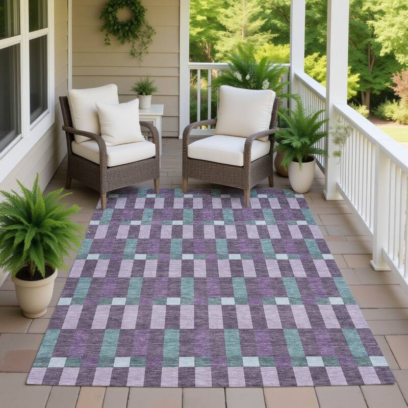Machine Washable Indoor/ Outdoor Modern Chanute Chantille Rug