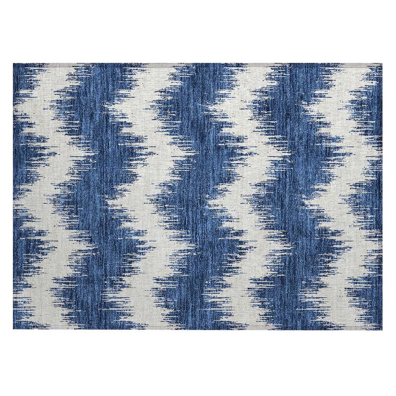 Machine Washable Indoor/ Outdoor Chantille Modern Chevron Rug