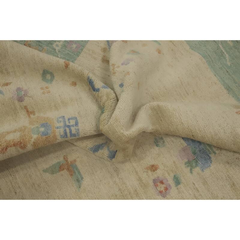 Hand Knotted Oriental 100% Wool Carpet Traditional Floral Beige & Ivories Art Deco Area Rug - 6' 9'' X 7' 1''