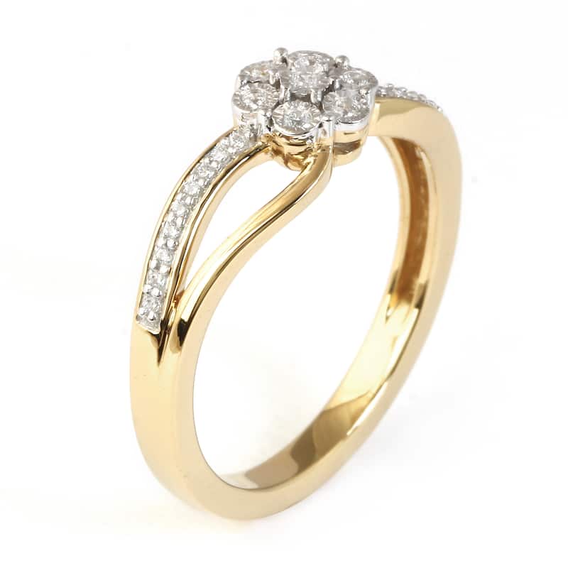 1/10ct TDW Diamond Floral Cluster Ring in Silver for Women