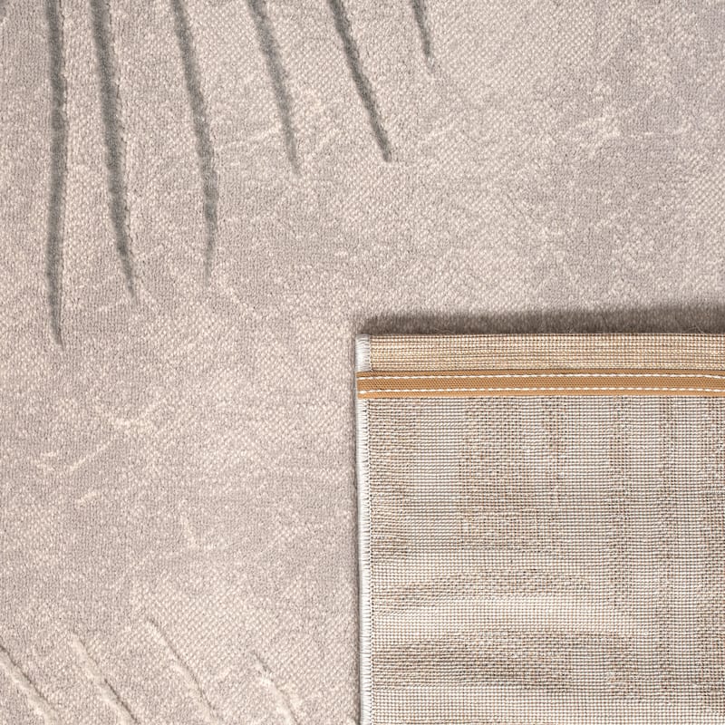 Elegant Area Rug with Textured Palm Leaf Design
