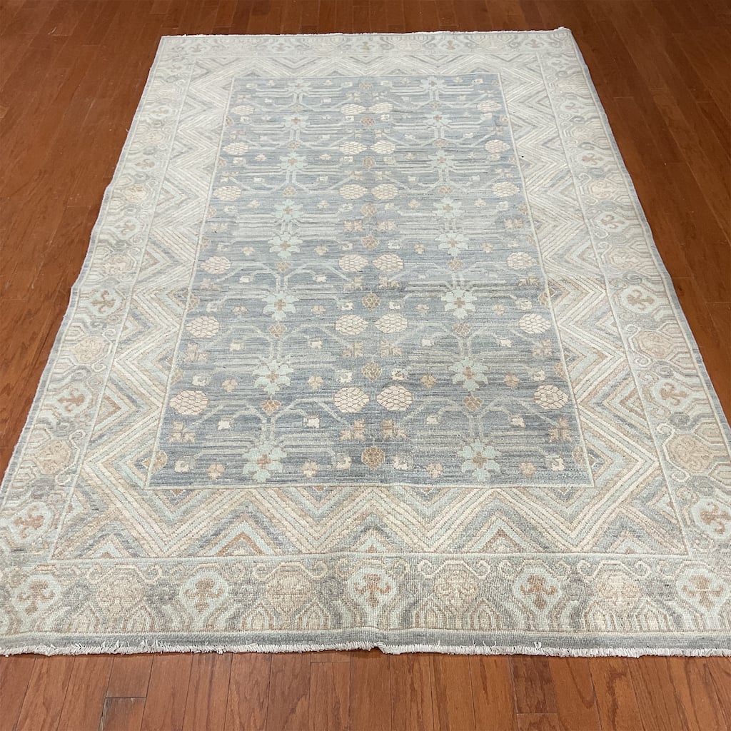 HERAT ORIENTAL Handmade Vegetable Dye Khotan Wool Rug - 5'9" x 9'