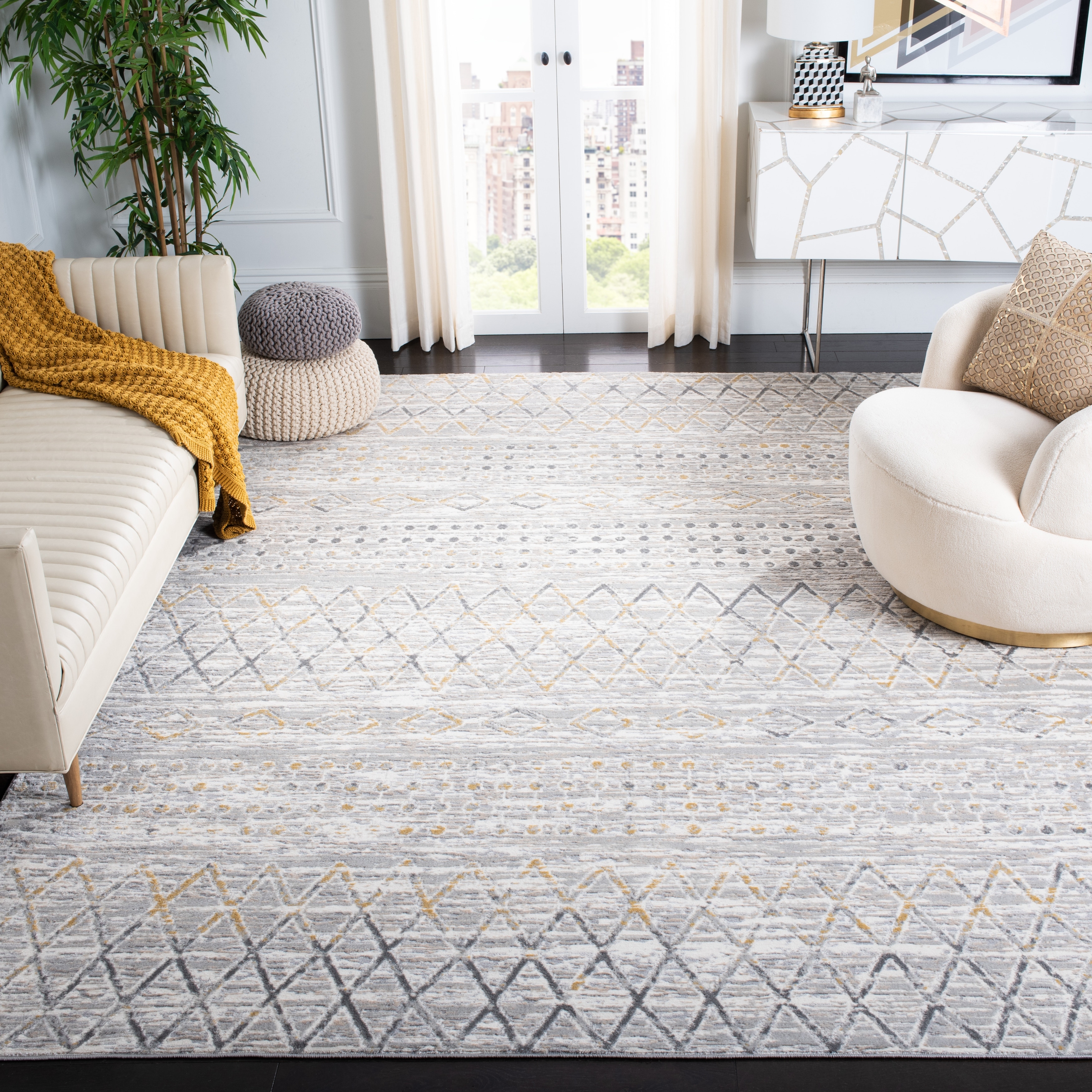 SAFAVIEH Lagoon Sadije Modern Abstract Rug