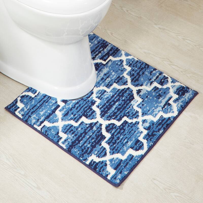 Better Trends Savio Collection Marrakesh Bathroom Rug - 100% Micro Polyester with Gel Foam Backing, Machine Washable Bath Mat - 20" x 20" Contour - Blue