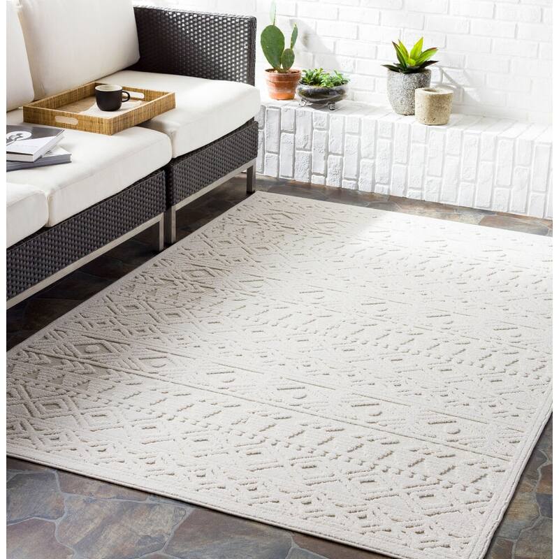 Livabliss Greenwich Global Indoor/Outdoor Area Rug - 1'11" x 2'11" - Cream