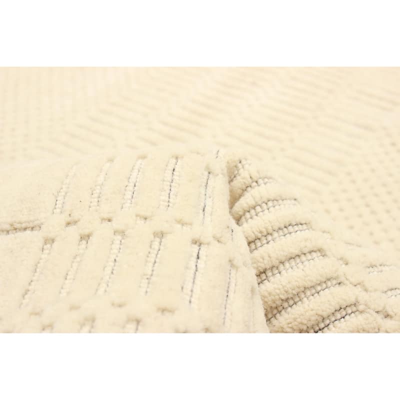 Kashkuli Gabbeh Cream Rug 5'4" x 5'2" - 5'4 x 5'2