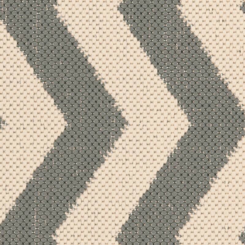 SAFAVIEH Courtyard Merlene Chevron Indoor/ Outdoor Waterproof Patio Backyard Rug
