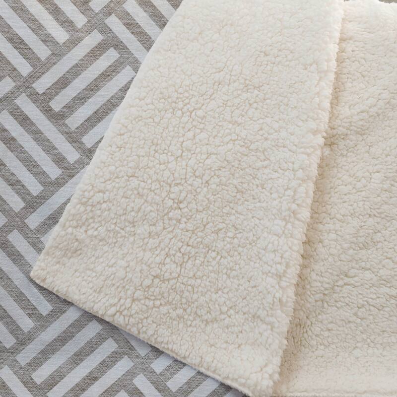 Premium Machine Washable Contemporary Geo Sherpa Throw Blanket