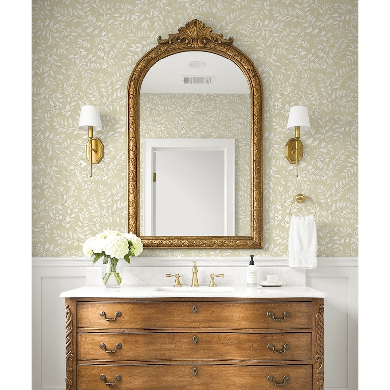 Daisy Bennett Designs Vining Leaf Trail Premium Matte Non-Woven Peel and Stick Wallpaper