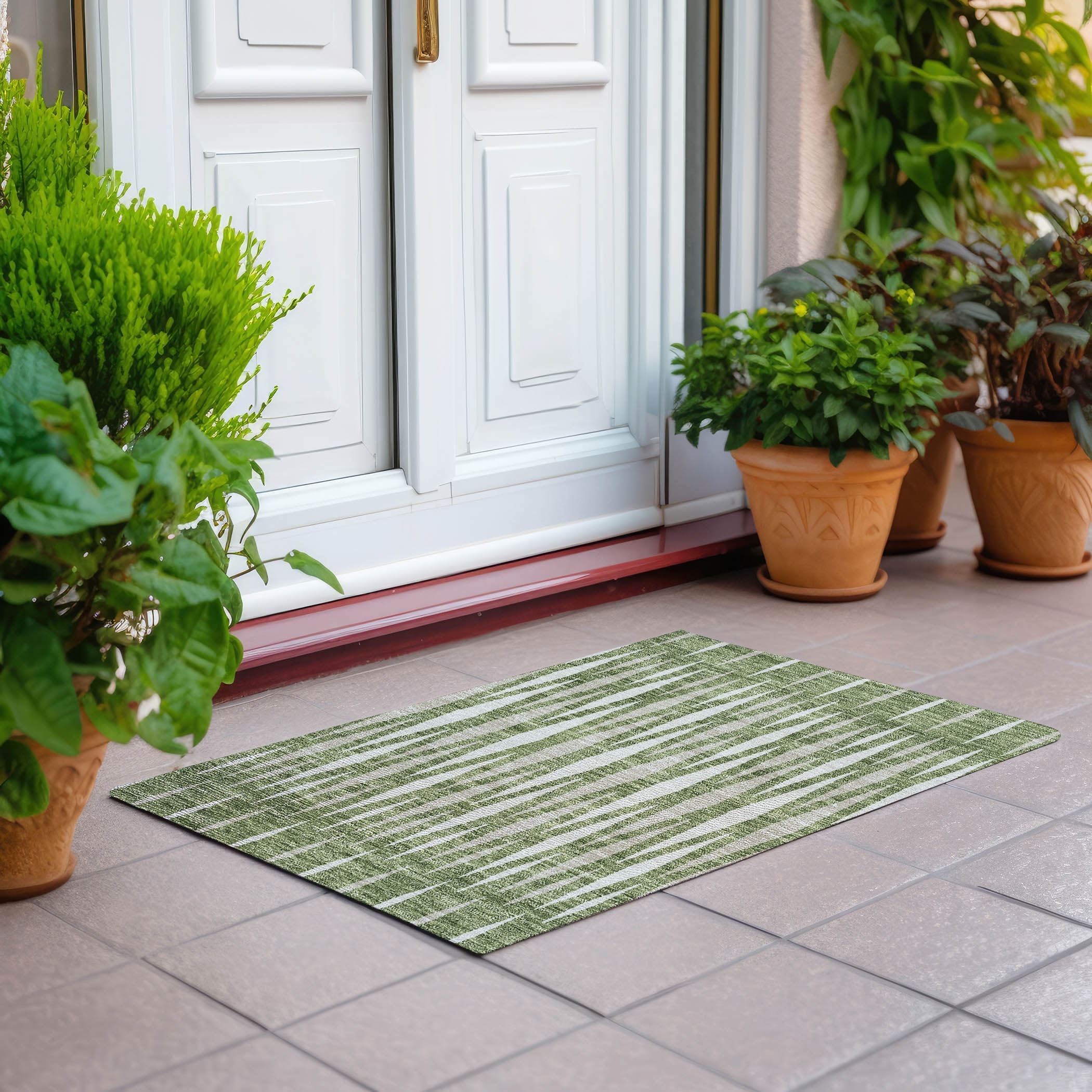 Machine Washable Indoor/ Outdoor Chantille Mosaic Contemporary Rug