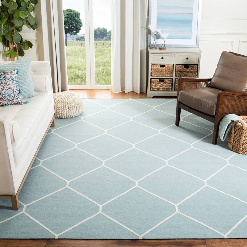 SAFAVIEH Handmade Flatweave Dhurries Walty Modern Moroccan Wool Rug - 8' x 10' - Light Blue/Ivory