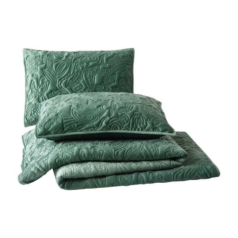 Secret Garden 3-Piece Velvet Quilt Set by Jungalow