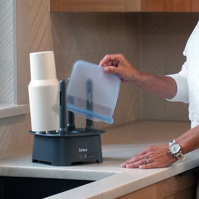 HomeRoots 9" Brisa Gray Powered Drying Rack - 9.00 in. x 12.00 in. x 9.00 in.