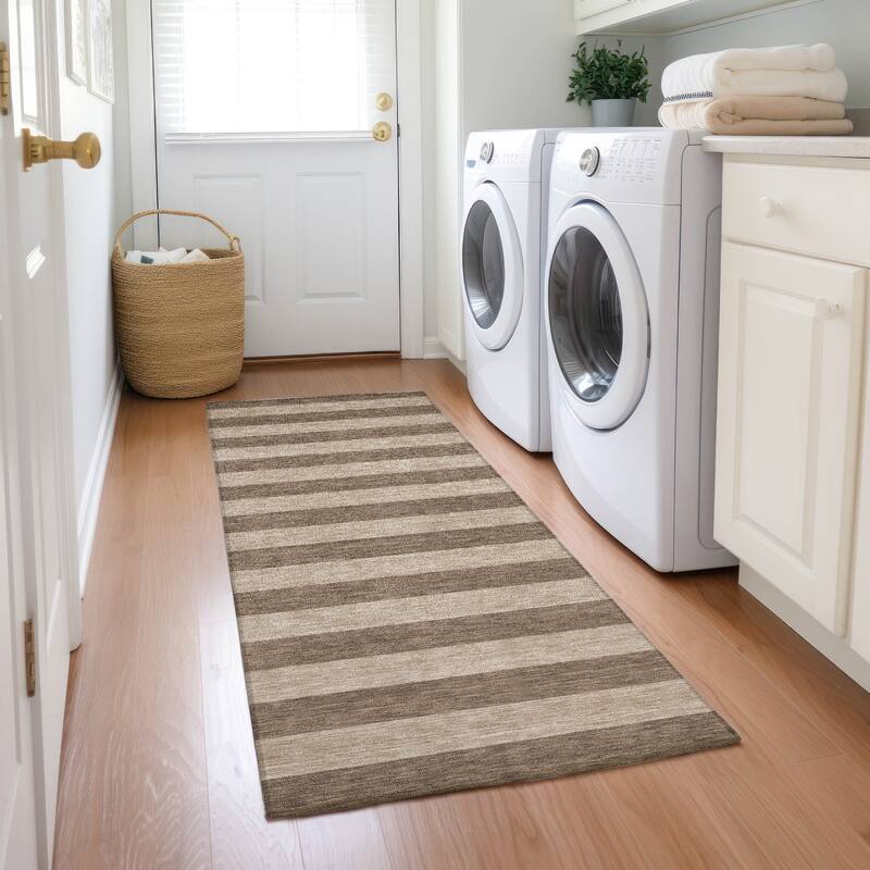 Machine Washable Indoor/ Outdoor Cabana Stripe Chantille Rug