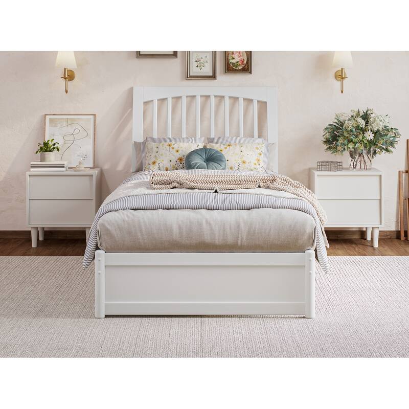 Roslyn Platform Bed with Panel Footboard and Storage Drawers