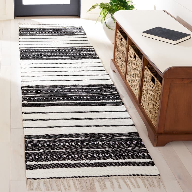 SAFAVIEH Handmade Flatweave Striped Kilim Corie Cotton Rug - 2'3" x 9' Runner - Black/Ivory
