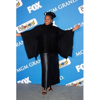 Jill Scott At The 2001 Billboard Awards Las Vegas Nv 11292001 By Robert