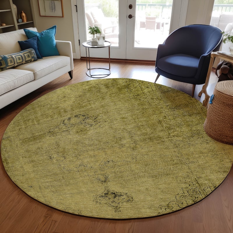 Machine Washable Indoor/ Outdoor Chantille Vintage Traditional Rug - Gold - 8' x 8'