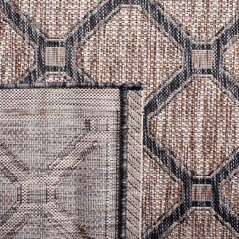 SAFAVIEH Courtyard Kremena Indoor/ Outdoor Waterproof Patio Backyard Rug