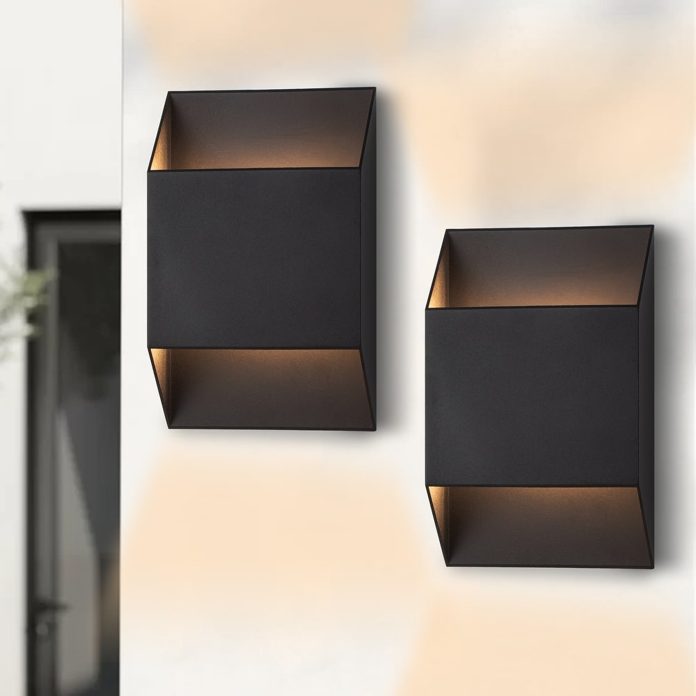2-Pack Aluminum Matte Black Integrated LED Outdoor Wall Lights Sconce