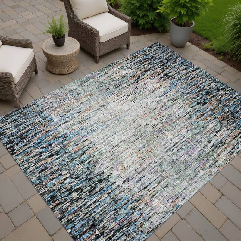 Machine Washable Indoor/ Outdoor Abstract Moxy Chantille Rug
