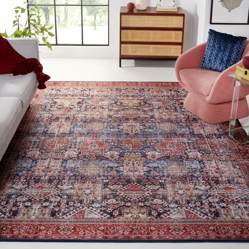 SAFAVIEH, Tucson Machine Washable Slip Resistant Jadwiga Traditional Rug