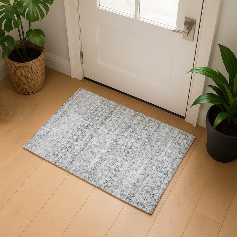 Premium Washable Super Soft Vintage Traditional Mayfield Rug - Gray - 1'8" x 2'6"