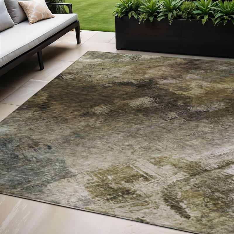 HomeRoots Abstract Transitional Rectangle Outdoor Rug - 5' X 8'