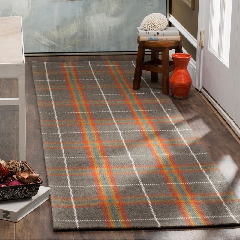 SAFAVIEH Handmade Flatweave Marbella Andreiana Modern Wool Rug - 2'3" x 8' Runner - Multi