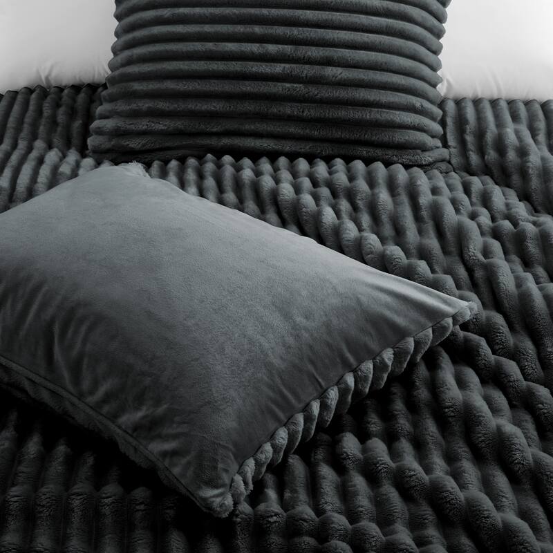 Flannel Fleece Plush Fuzzy Comforter Set Fluffy Winter Bedding Set with 2 Pillowcases