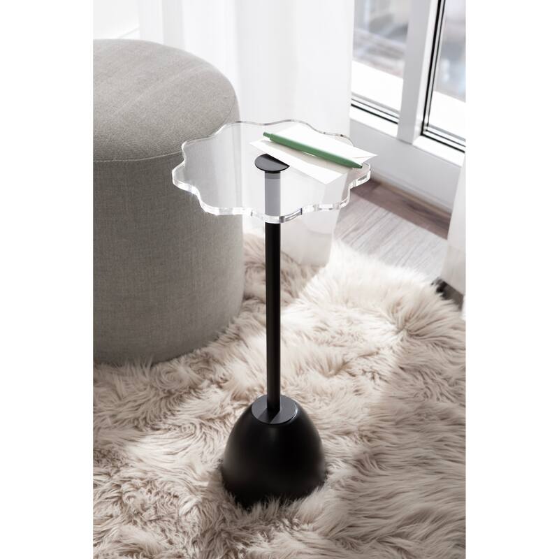 Kate and Laurel Acari Scalloped Drink Table