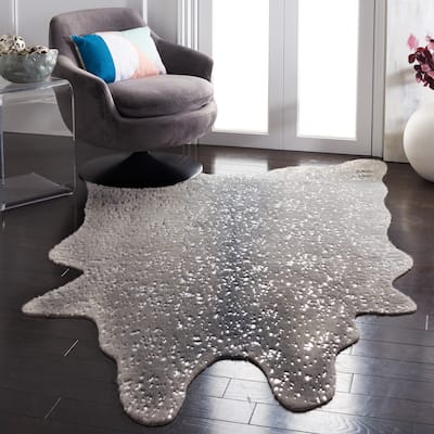 SAFAVIEH Faux Cow Hide Jyotika Animal Rug
