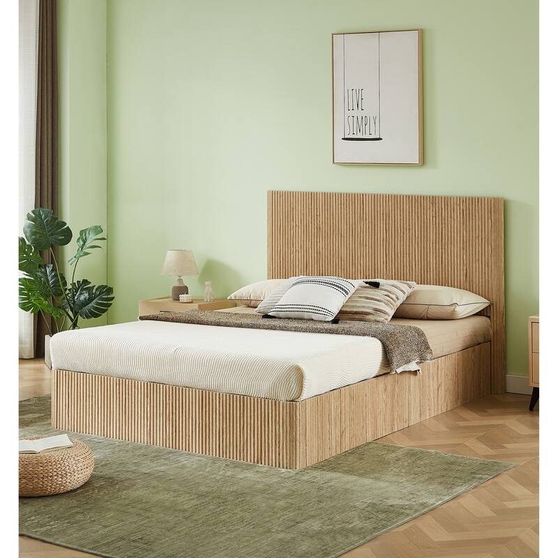 Queen Size Hydraulic Lift Storage Bed Frame with Rustic Wooden Accents, No Box Spring Needed, Easy Assembly - Oak